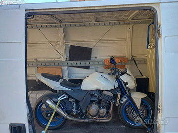 Trasporto moto, quad, roulotte, barche e persone