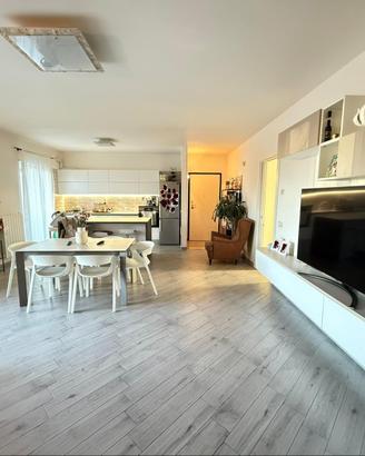 Appartamento con ampia veranda
