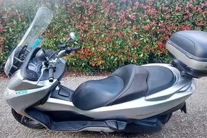 HONDA FORZA 250 X