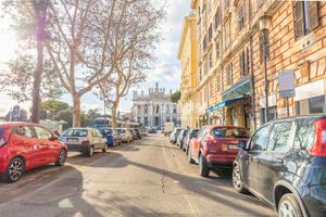 Appartamento a Roma Via Conte Rosso 3 locali