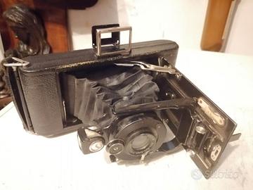MACCHINA FOTOGRAFICA anni 30