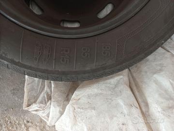 cerchi gomme auto