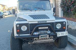 Land Rover defender td5 
