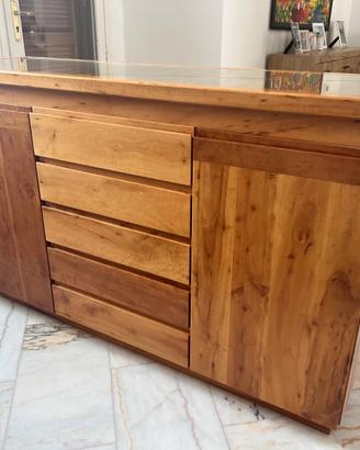 Mobile cucina in legno massello + ante abbinate.