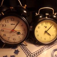 SVEGLIA CARICA MANUALE E BINO ANNI 70