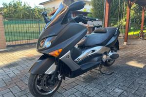 Yamaha T Max 500