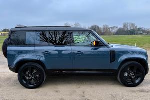 Land Rover Defender - subentro leasing leggere