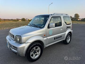 Suzuki Jimny 1.3i 16V cat 4WD JLX