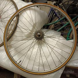 CERCHI DA CORSA VINTAGE CAMPAGNOLO