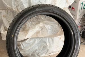 Pneumatici 235 40 18