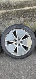 4 cerchi in lega Audi A1 con gomme invernali