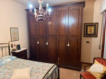 Legno massello come nuove