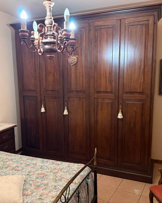 Legno massello come nuove