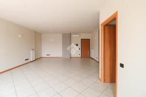 UFFICIO A PALAZZOLO SULL'OGLIO