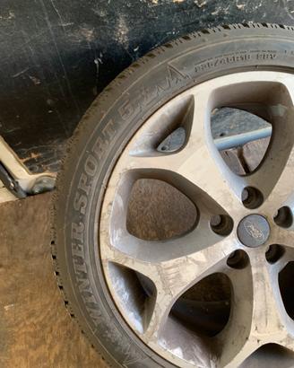 Cerchi con gomme dunlop invernali
