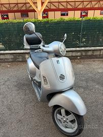 Vespa 200 L granturismo