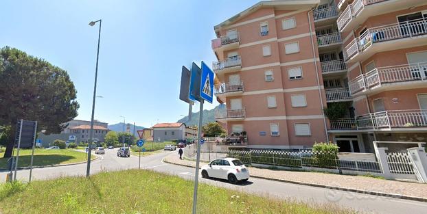 Stanza Singola a soli 350 euro - Lecco Centro