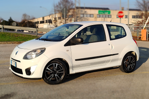 Renault Twingo Van 1.5 dCi 2011
