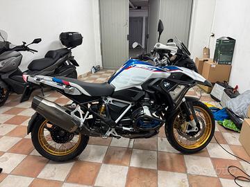 BMW GS 1250 HP AKRA
