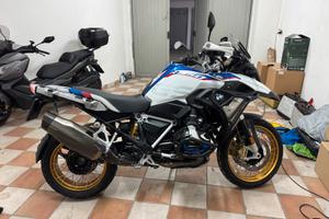 BMW GS 1250 HP AKRA