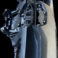 Vendiamo kit Air bag peugeot 208 anno2021