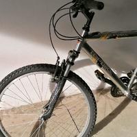 Bici uomo,  MTB 26 ''  topbike tecno in alluminio,