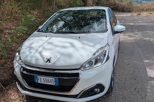 Peugeot 208 unico proprietario 