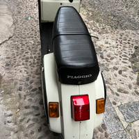 Vespa 50