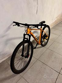 Bicicletta Scott Scale 960L