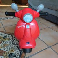 Vespa gioco bambini chicco