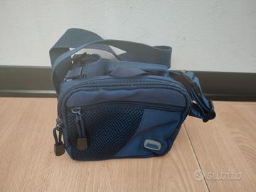 Borsa porta fotocamera compatta