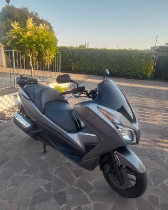 scooter honda forza 300