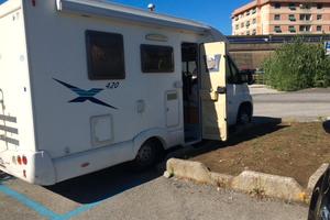 Camper semi joint 4 posti letto