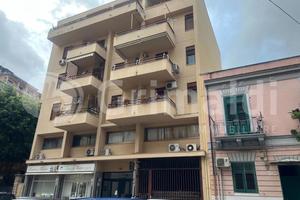 Appartamento Palermo [Cod. rif M8V26VRG]