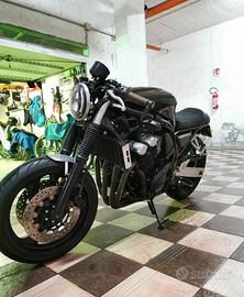 Yamaha fz6s fazer 2000 caferacer