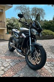Triumph Street Triple RS 765