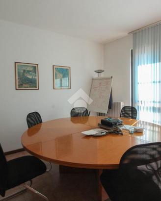 UFFICIO A LANDRIANO