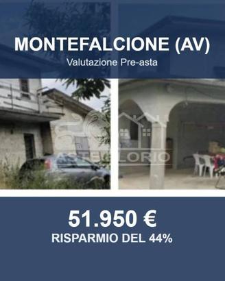 Immobile in asta di 178 m² con più di 5 locali a M