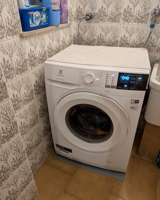 lavatrice 8kg Electrolux 