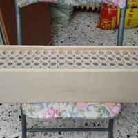 Porta provette artigianale in legno e plastica 100
