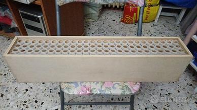 Porta provette artigianale in legno e plastica 100