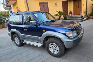 land cruiser toyota 