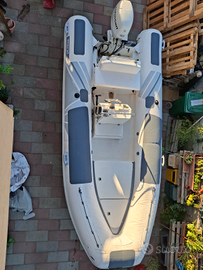 Gommone trident 4.70,motore 40cv johnson, Car