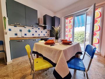 Giugno trilo climatizzato 8 posti 50mt mare