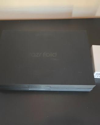 Bundle Motorola Razr Fold FIFA World Cup Edition