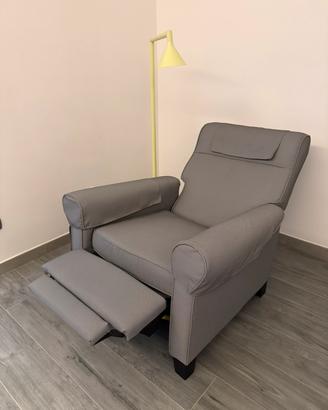 Poltrona ikea muren