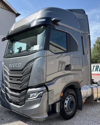 Iveco S-Way 500, km 0 disponibili 2 unità gemelle