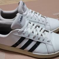 SCARPE ADIDAS GRAND COURT BASE. 