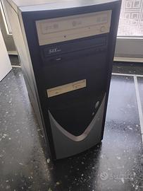 Pc vintage per pezzi di ricambio