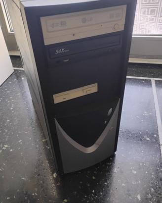 Pc vintage per pezzi di ricambio